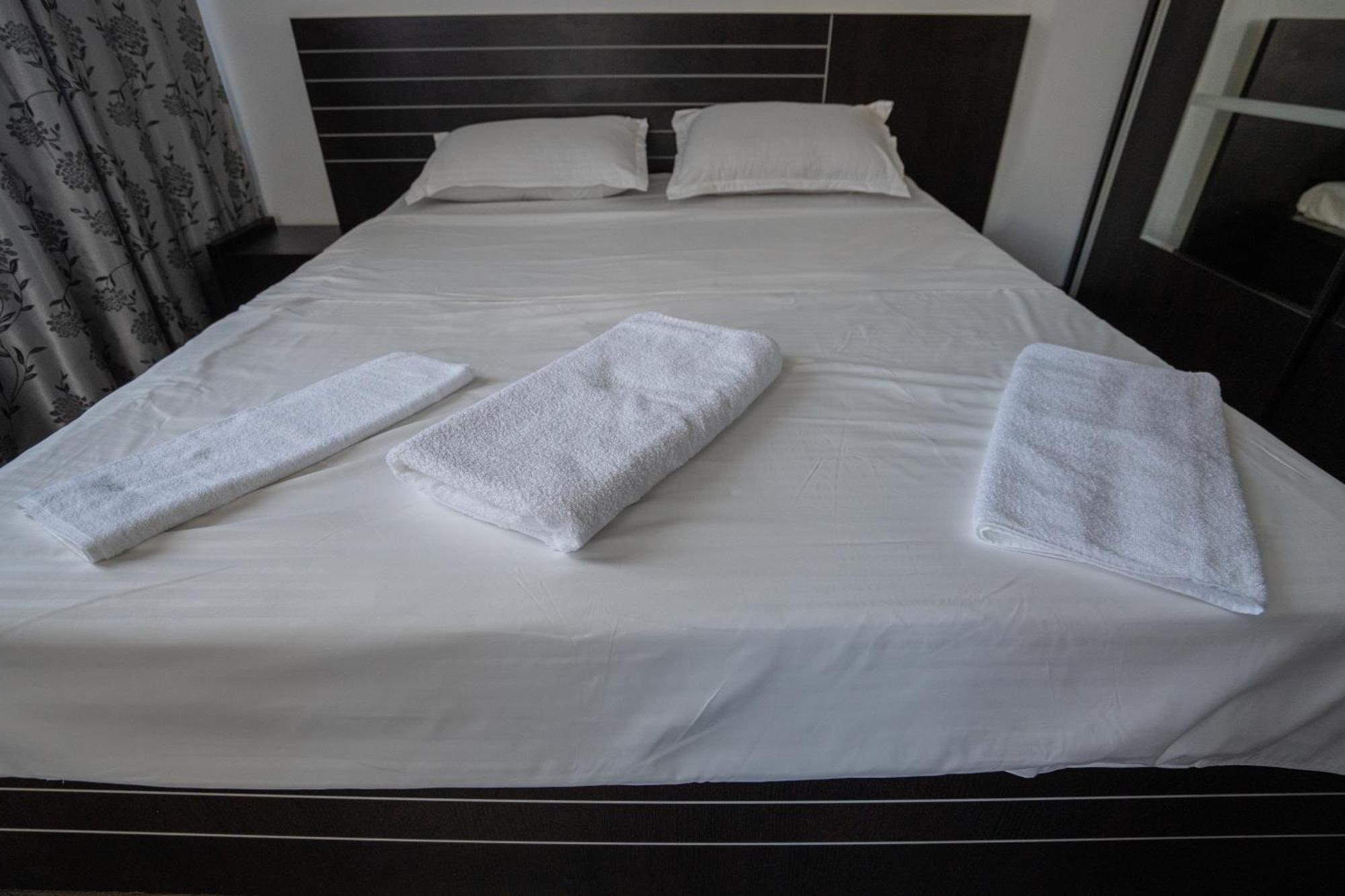 Apartament M & S Bucarest Extérieur photo